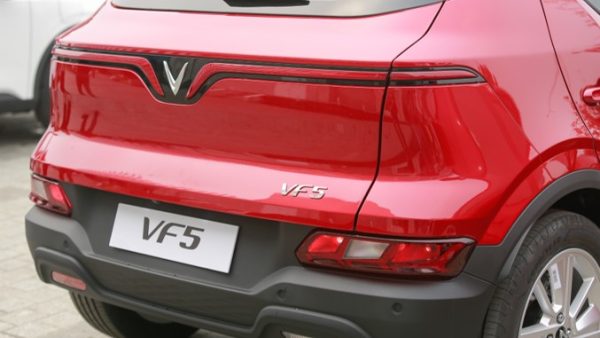 CỤM ĐÈN HẬU Vinfast VF5